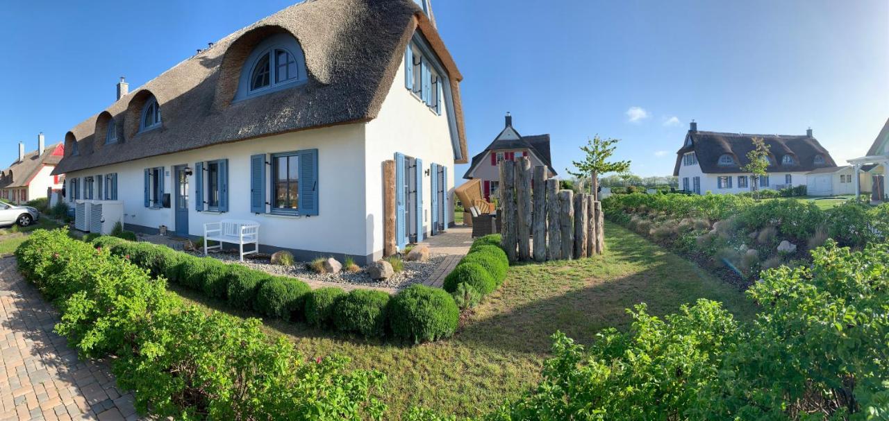 Emilias Hüs, Reethaus in der Bucht von Wismar Zierow Exterior foto